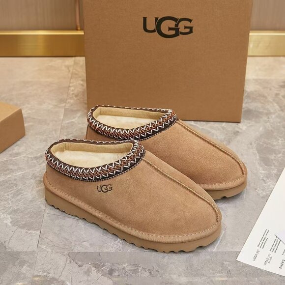 UGG Shoes - UGG TASMAN maroon wool-lined moccasins